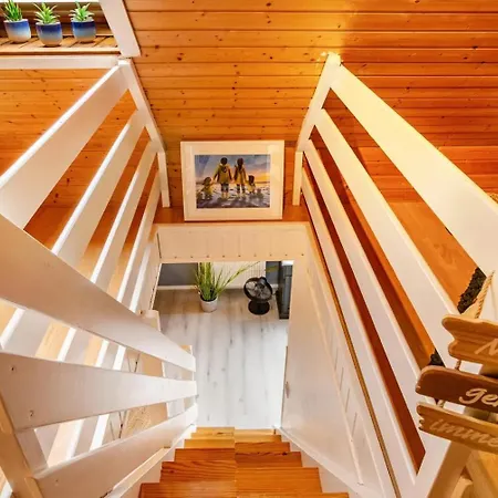 Gemuetliche Ferienwohnung Mit Balkon Im Herzen Vom Badeort 아파트 *